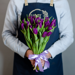 Фиолетовые тюльпаны под ленту