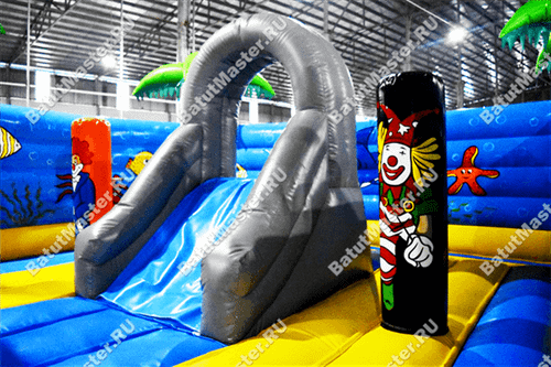 Надувной батут "Компания клоунов"