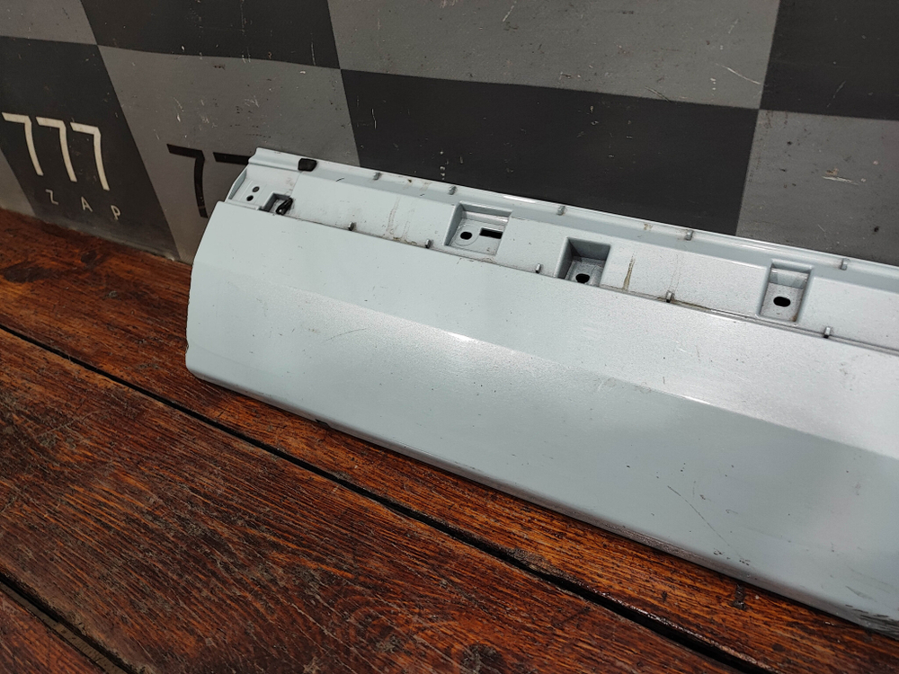 Накладка двери передней правой Geely Monjaro 21-нв Б/У Оригинал 6073136000