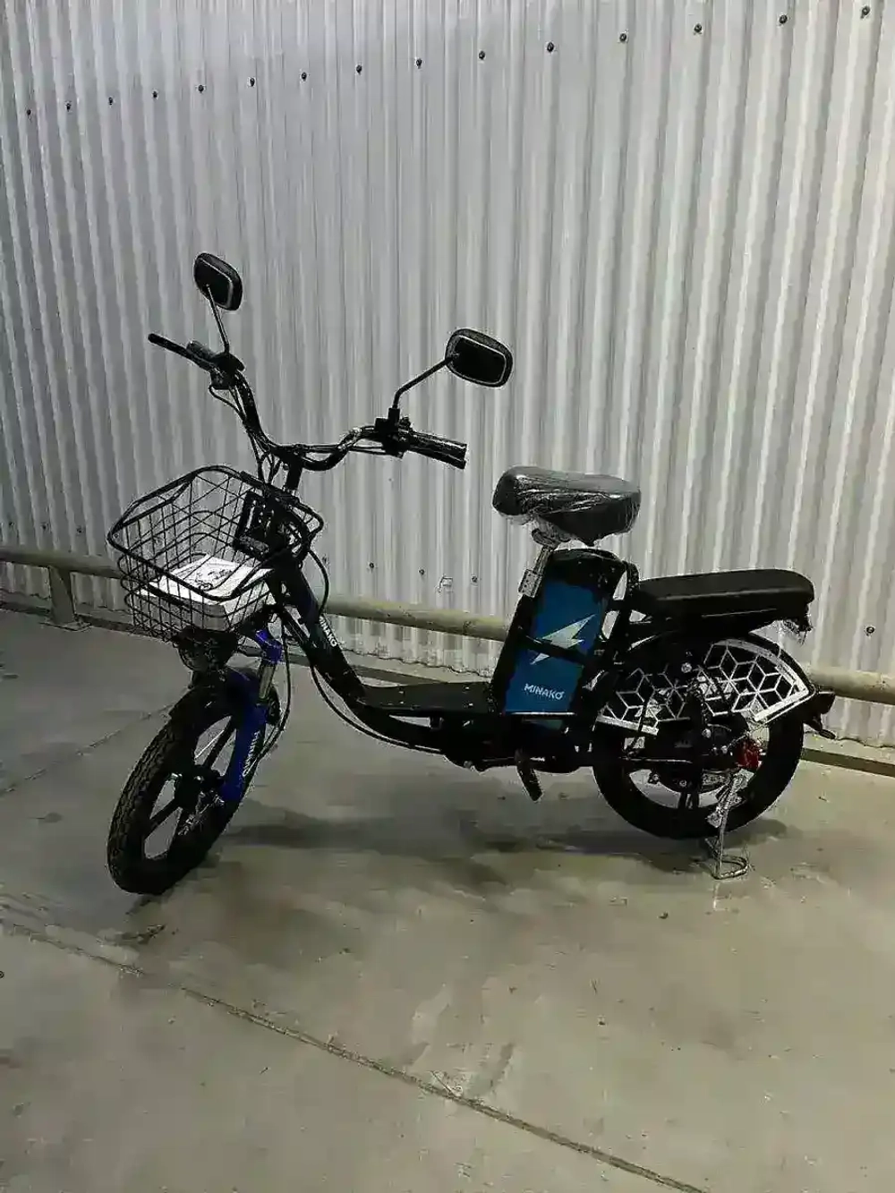 Электровелосипед Minako V8 Pro