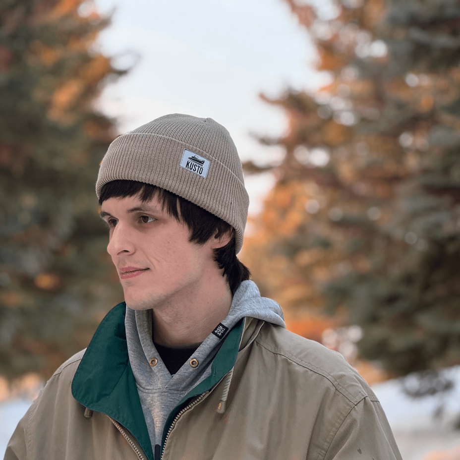 Лёгкие шапки Breeze