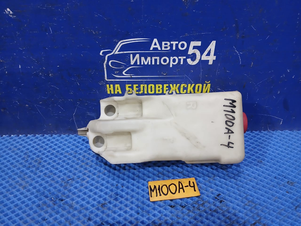 Бачок омывателя TOYOTA DUET 1998-2000