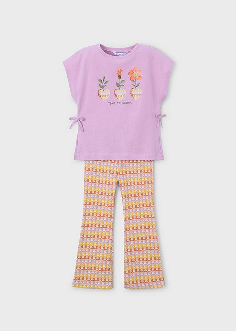 топ с леггинсами