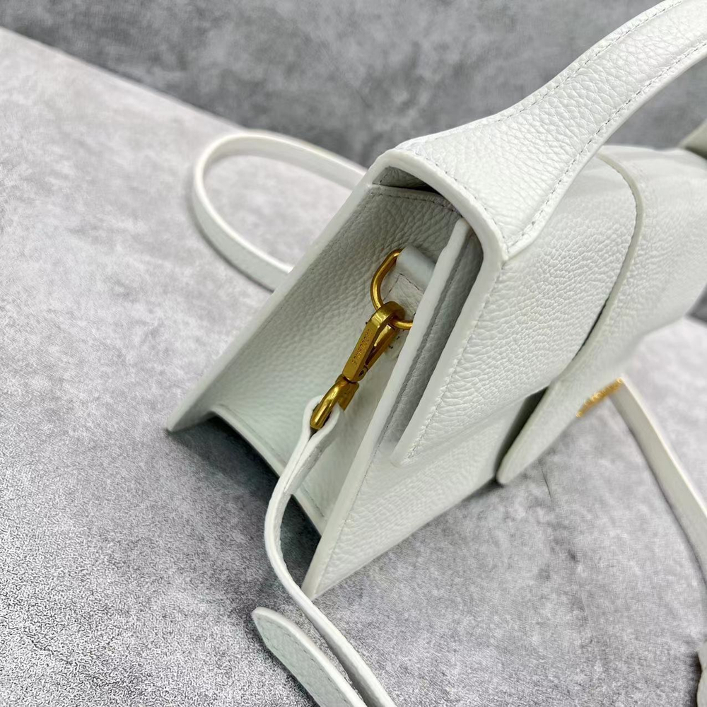 Jacquemus Le Grand Bambino 23 cm