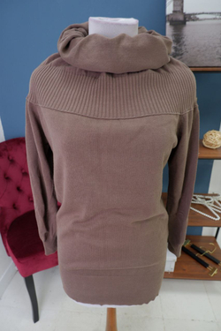 Джемпер с горлом 46 размер