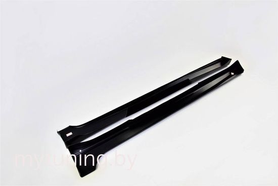 Накладки на пороги V.5 для VW Golf 6 2008-2016