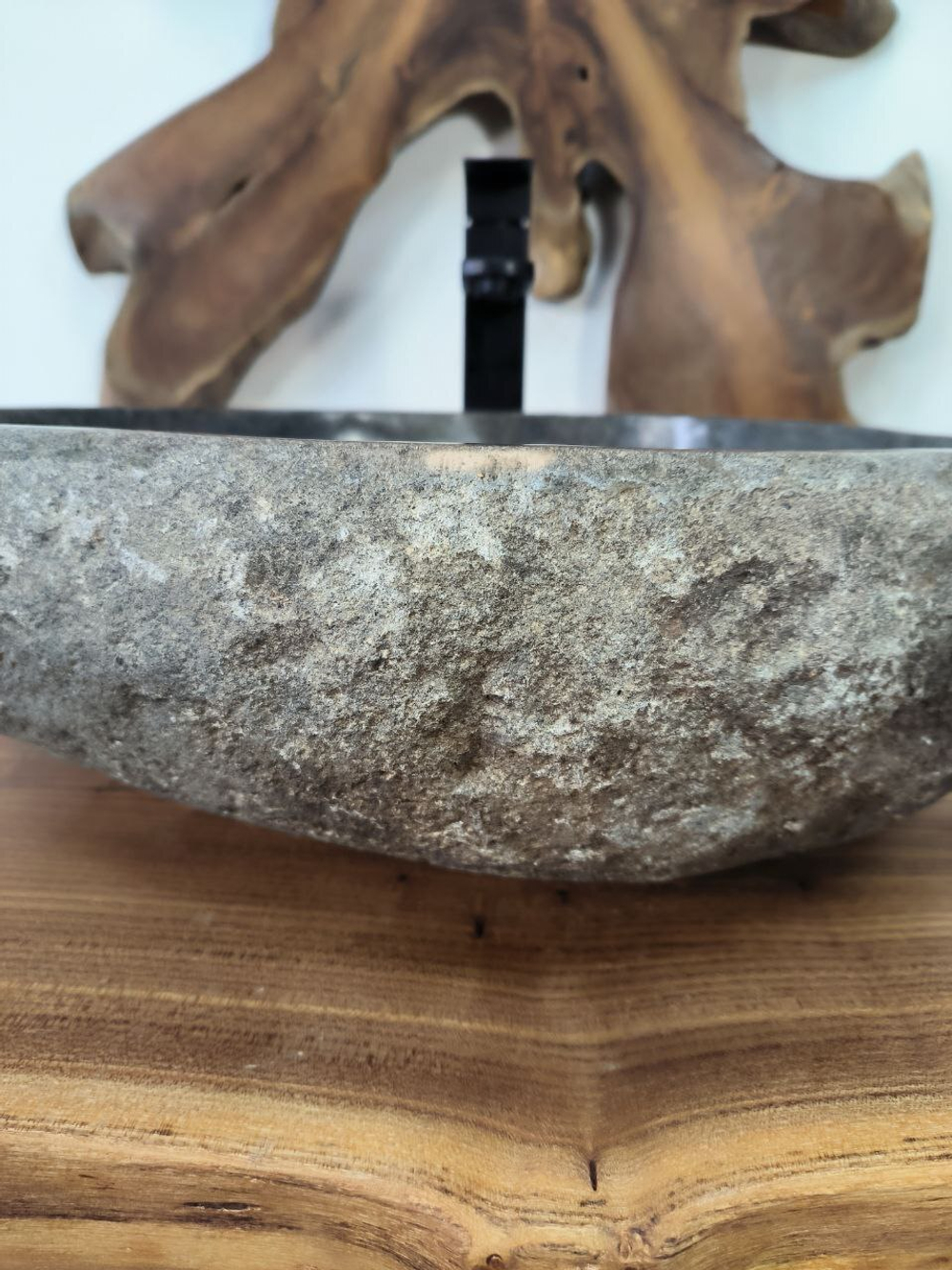 Раковина из речного камня RS-65884 46х44х15 из натурального камня