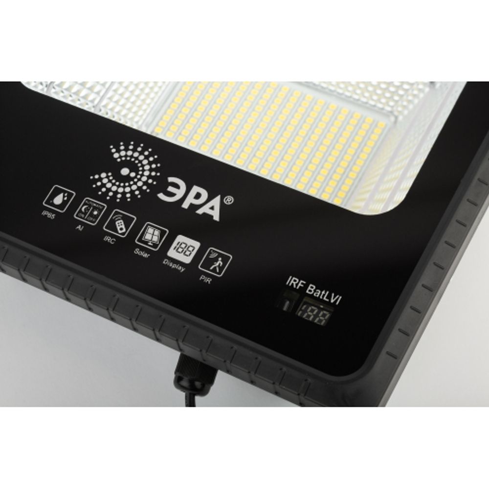 ЭРА Прожектор светодиодный уличный на солн. бат. 100W, 1200 lm, 5000K, с датч. движения, ПДУ, IP65 (