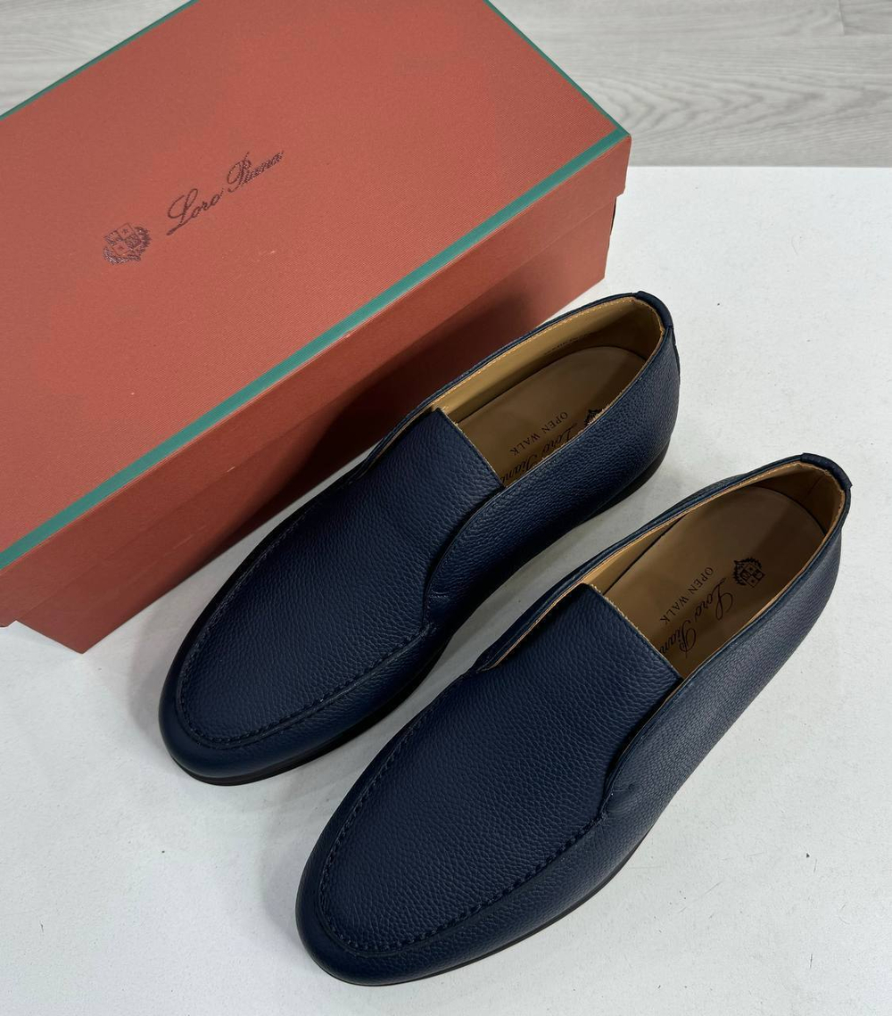 Лоферы Loro Piana с меховой стелькой
