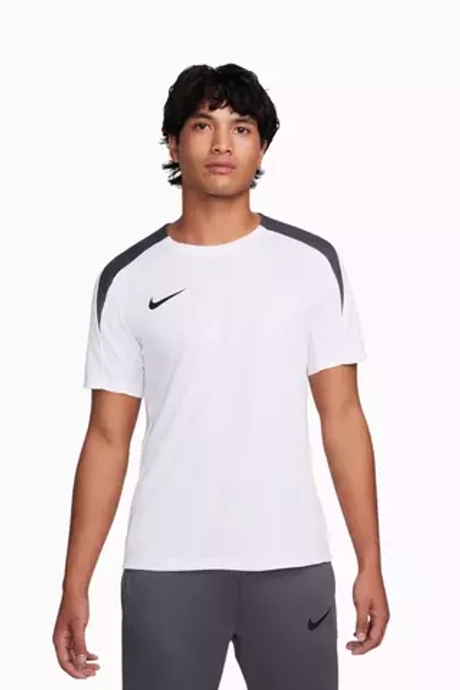 Футболка Nike Dri-FIT Strike