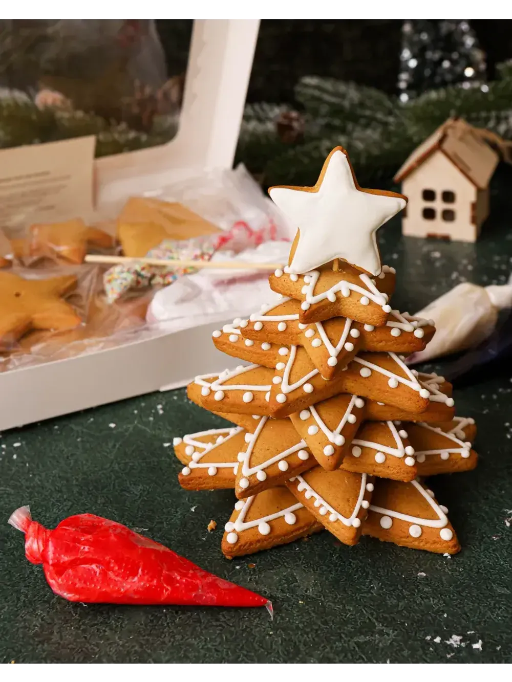 Имбирные пряники - Мастер-класс "Сборная Елка" Имбирные пряники - Мастер-класс "Сборная Елка"