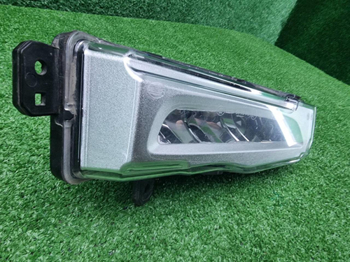 ПТФ правая BMW X5 G05 (2018-2023)