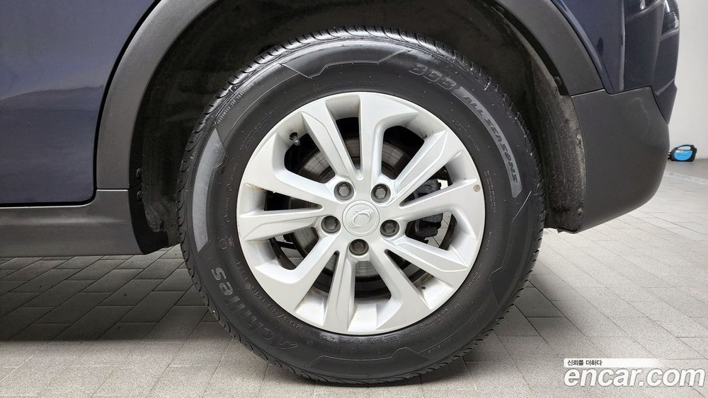 KG Mobility (Ssangyong) Very New Tivoli Дизель 1.6 2WD (03.2020)