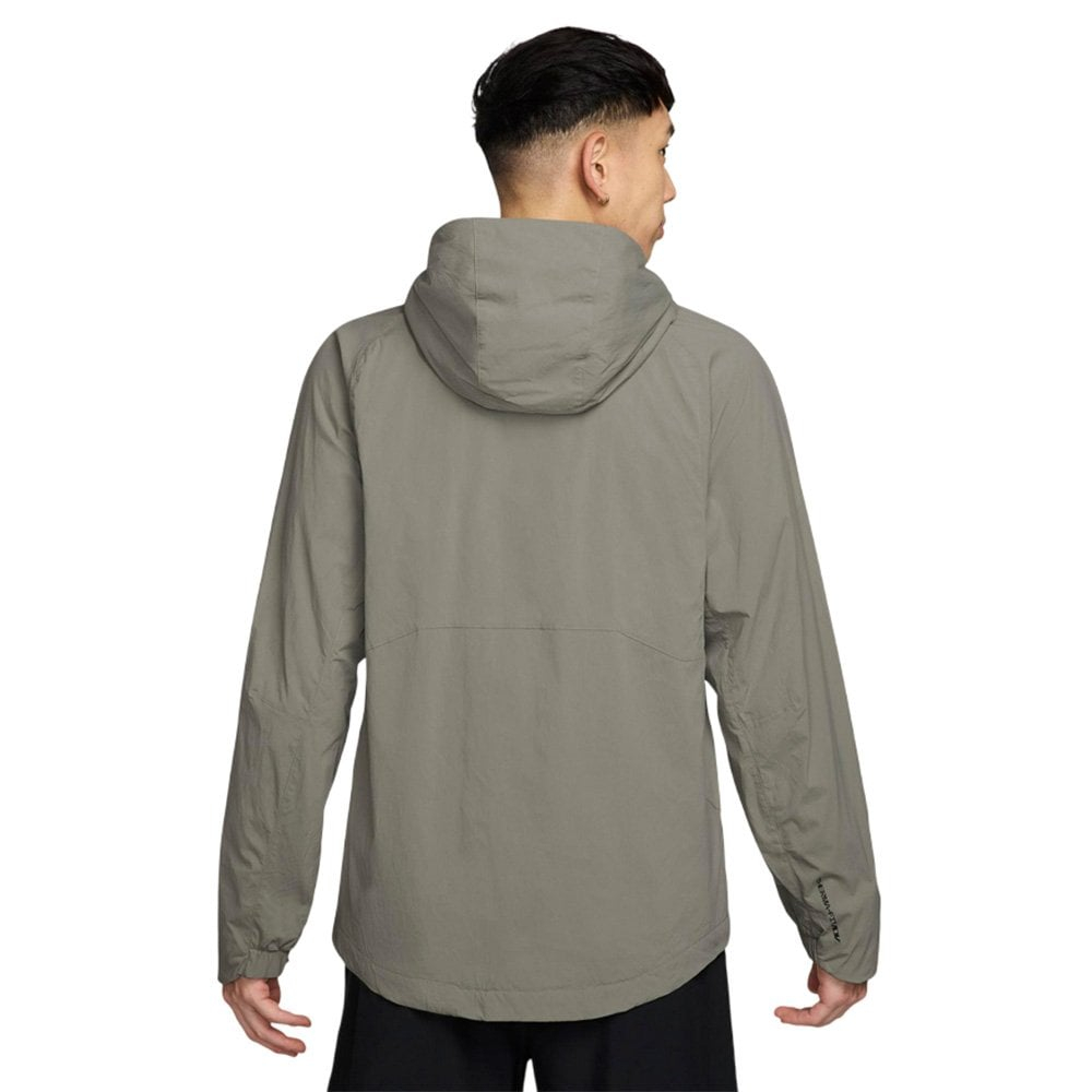 Баскетбольная мужская куртка Nike Waterproof Pro Octa