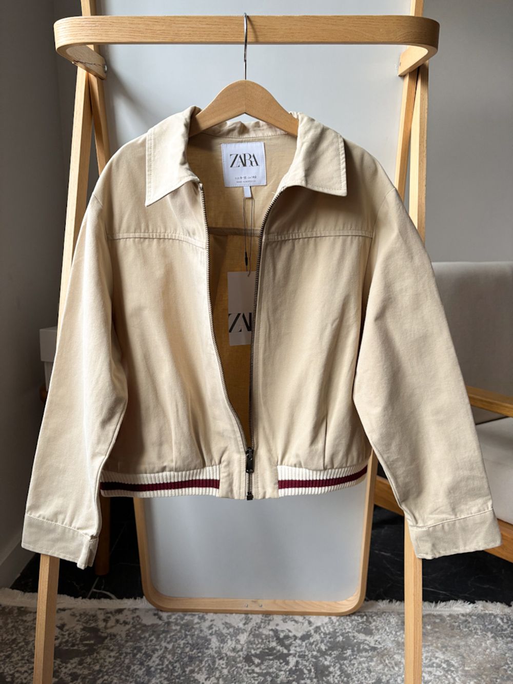 Новая ветровка Zara, 140