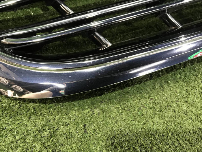 Решетка радиатора Mercedes S W222 (2017-2020) Maybach