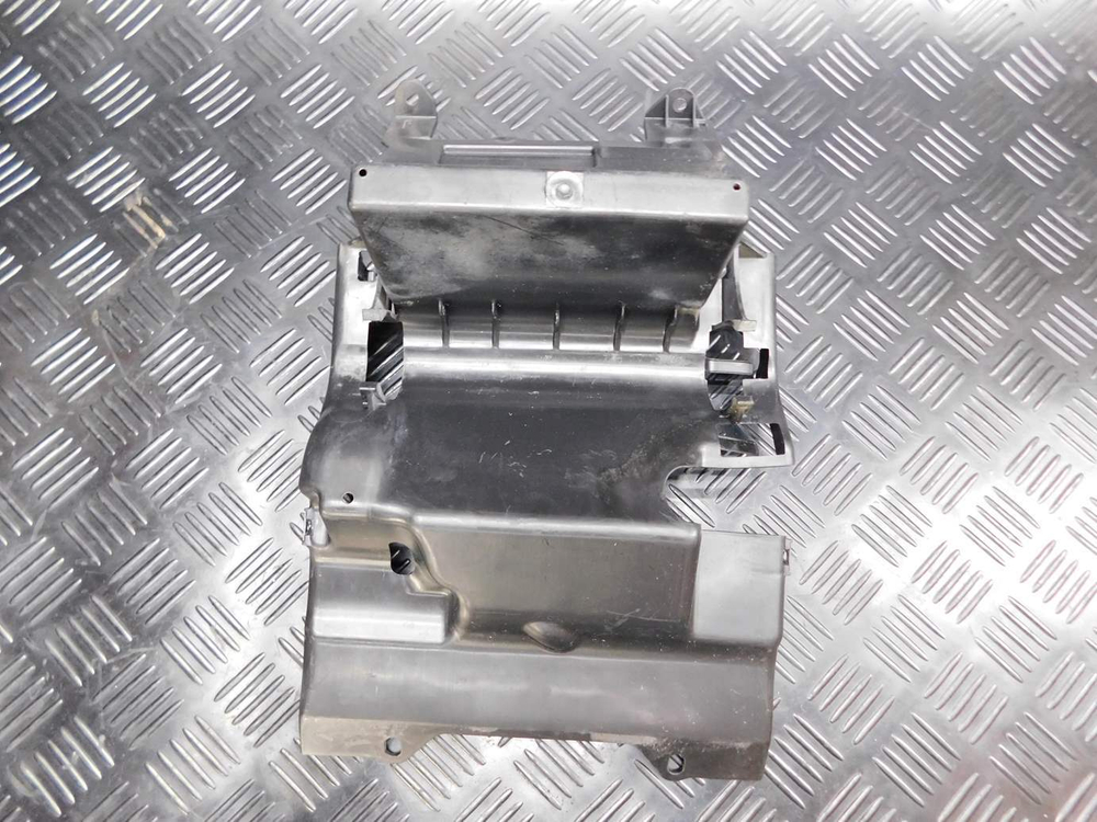 Пластик внутренний Honda NC700XA LD RC63 81220-MGS-D30 050710