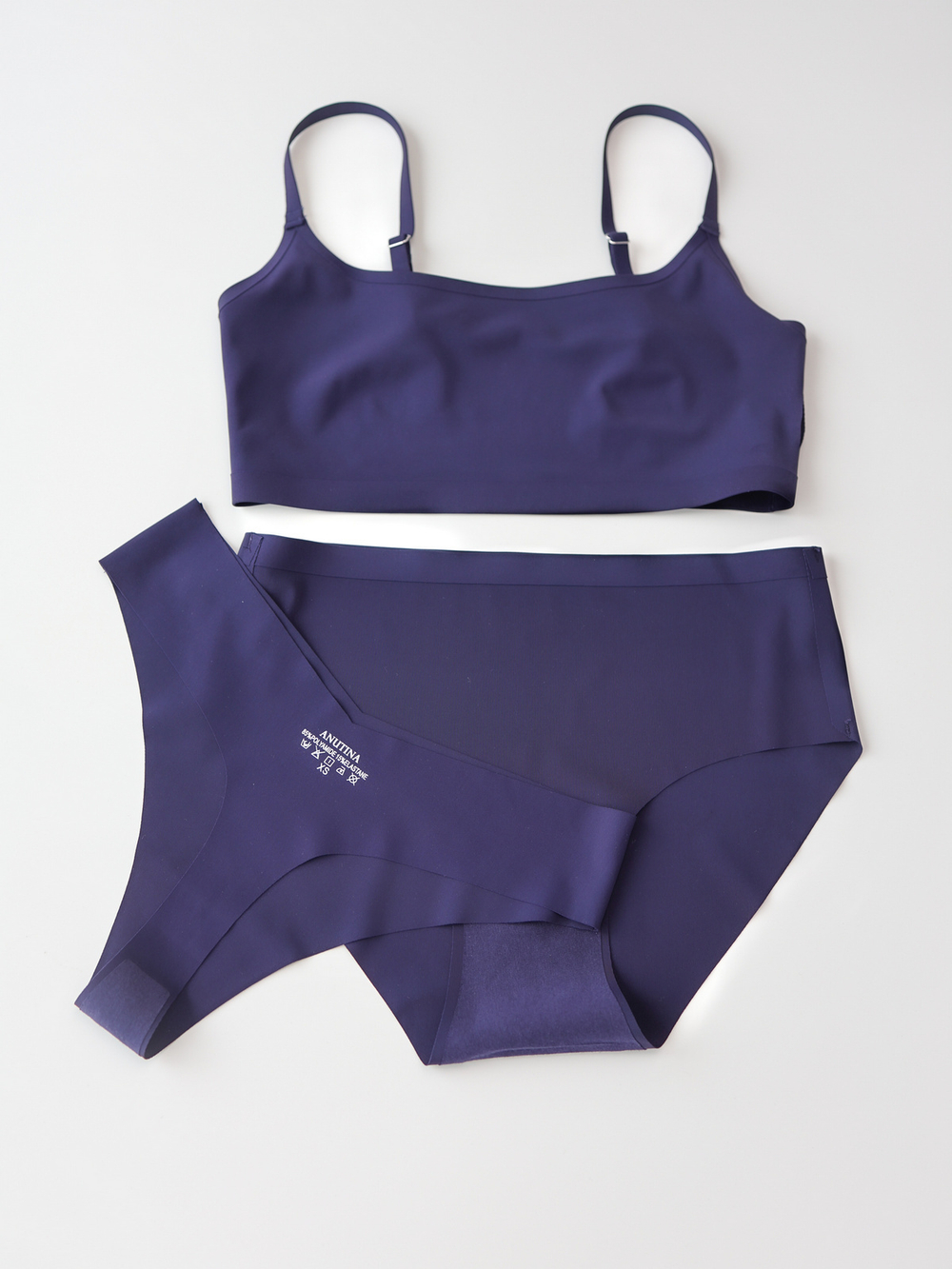 Трусики стринги