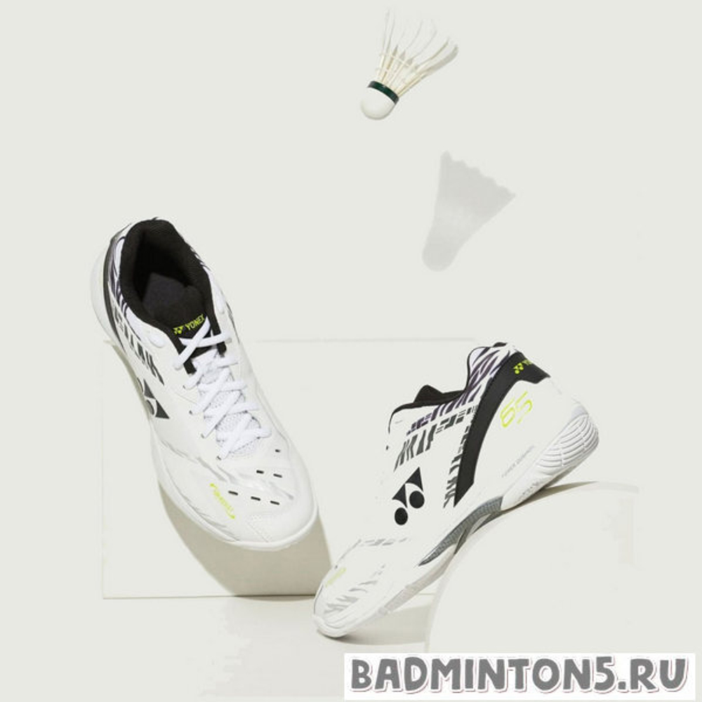 YONEX POWER CUSHION 65Z Men (White 