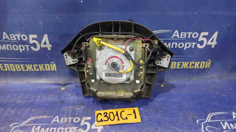 Подушка безопасности водительская DAIHATSU PYZAR 1997