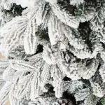 Заснеженная елка с гирляндой встроенной «Saint Paul» (Литая+пвх) 180 см / 1,8 м