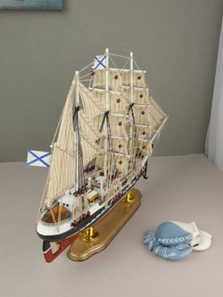 Meteor Lights Модель парусника Восток, 52 см