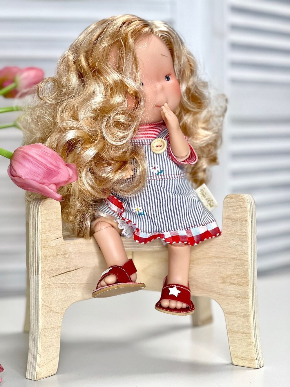 Кукла Nines виниловая 30см PIPPA шарнирная (2912K)