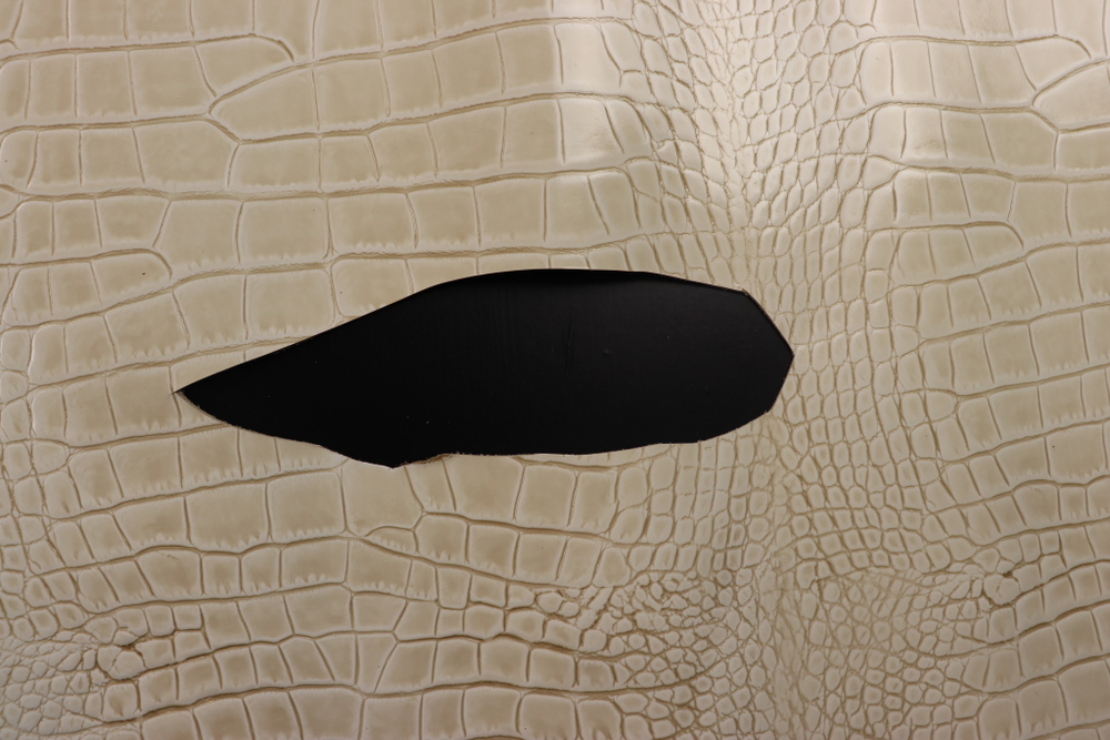 Уценка: 1,2-1,4 Кожа Африка-Сафари-Савана Бежевая 185 дм²