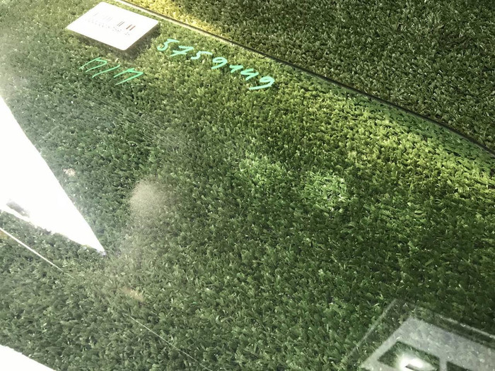 Стекло двери переднее правое Land-Rover Discovery 4 (2009-2016)