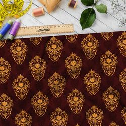 Ткань таффета симметричный золотой узор на бордовом фоне