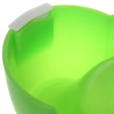 Миска пластиковая «Доги» 15,5*16см / высота бортика 5см, цвет зеленый, 550мл