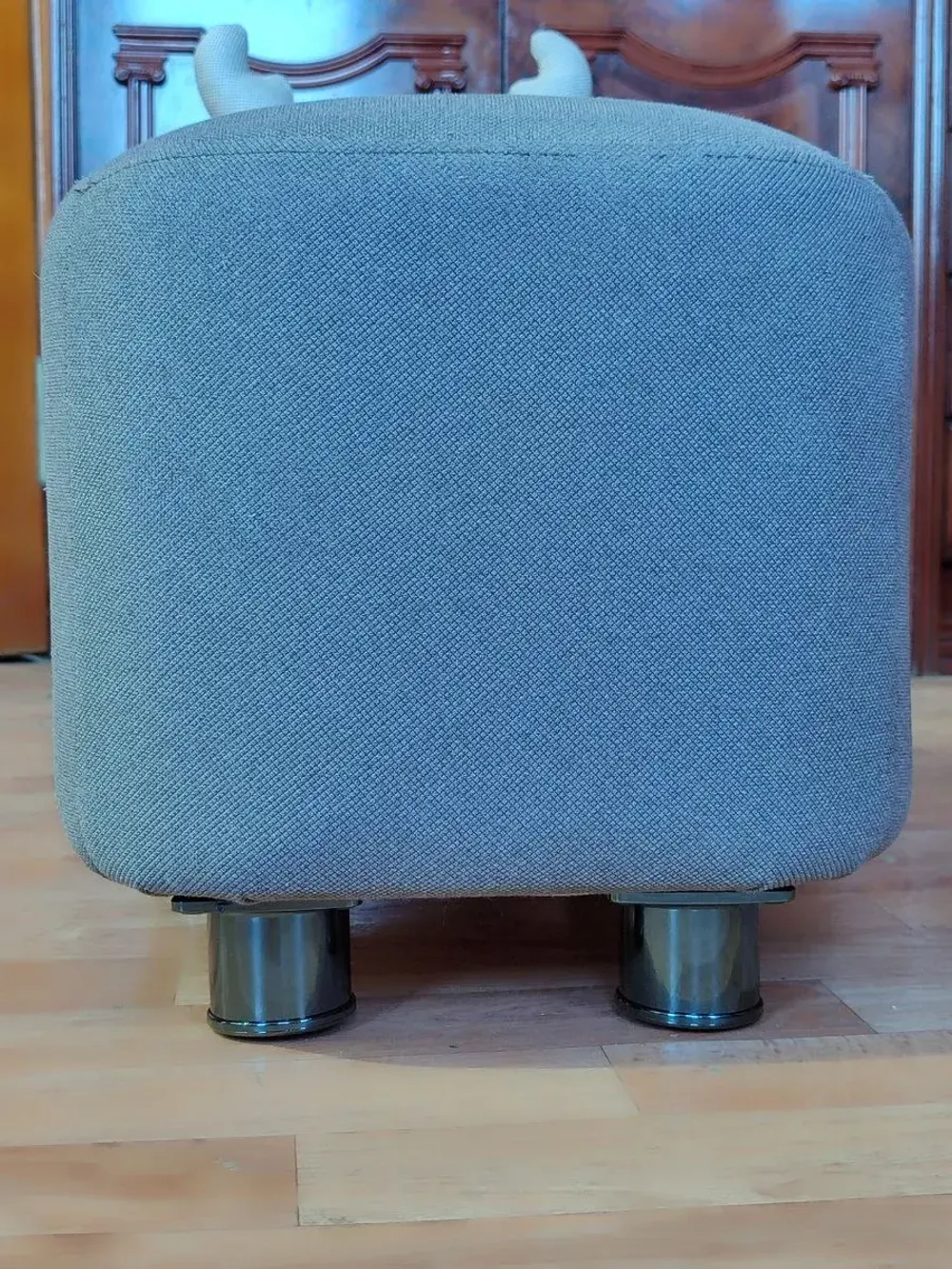 Мебельные ножки пластиковые для дивана шкафа тумбочки комода