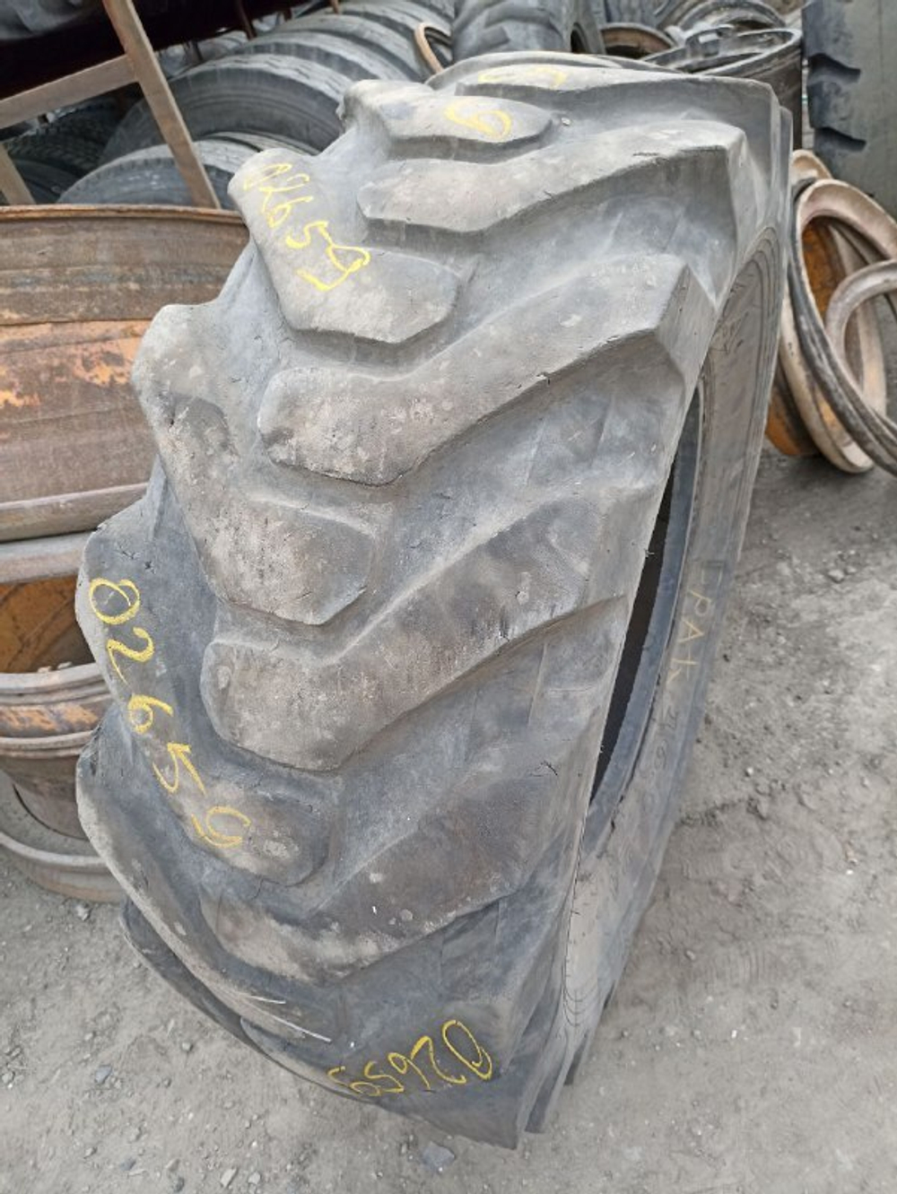 16.9-24 OZKA IND80 шина б/у