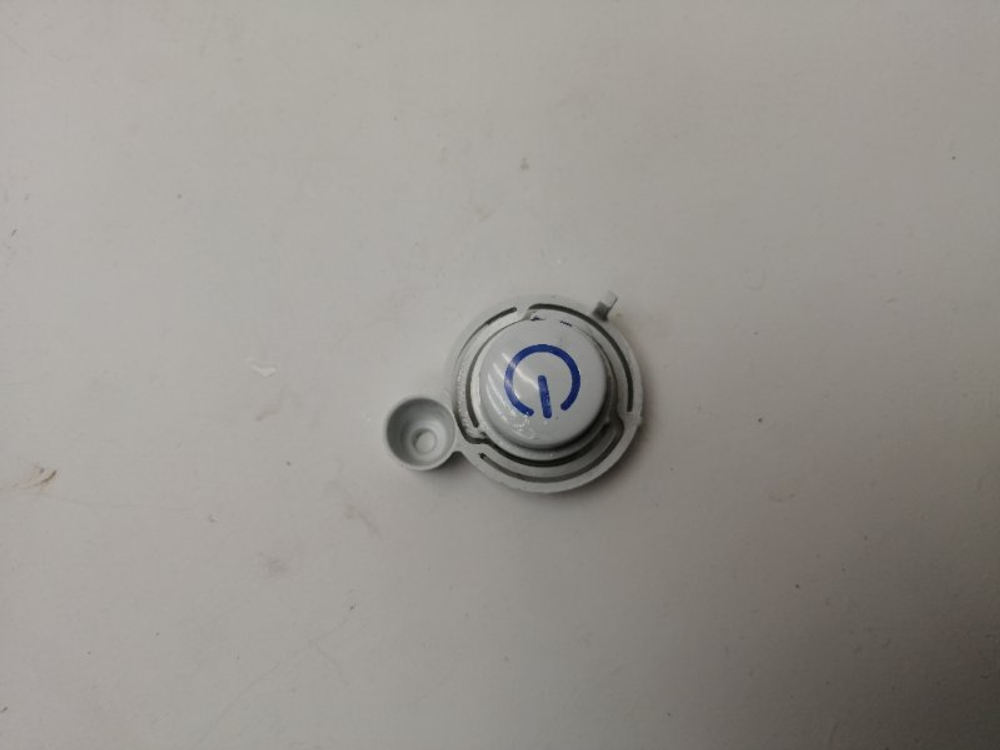 IWSE6125 кт120 Кнопка включения для стиральной машины Indesit IWSE6125 б/у