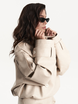 Косуха экокожа в молочном цвете