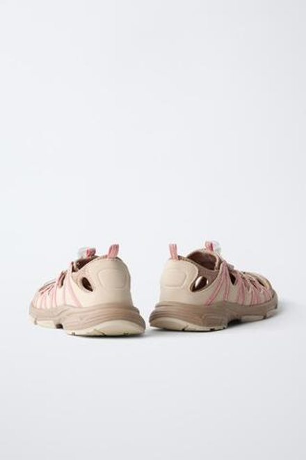 ZARA КРОССОВКИ С ВЫРЕЗАМИ, РОЗОВЫЙ