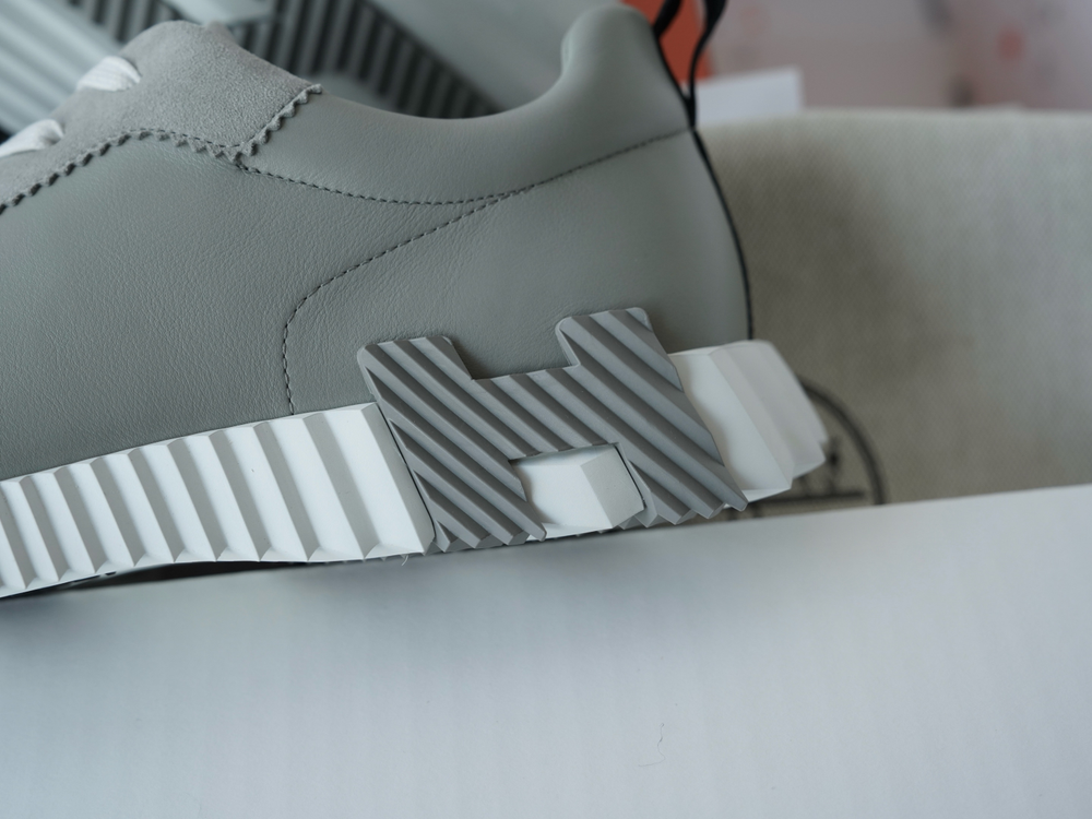 Кроссовки Bouncing