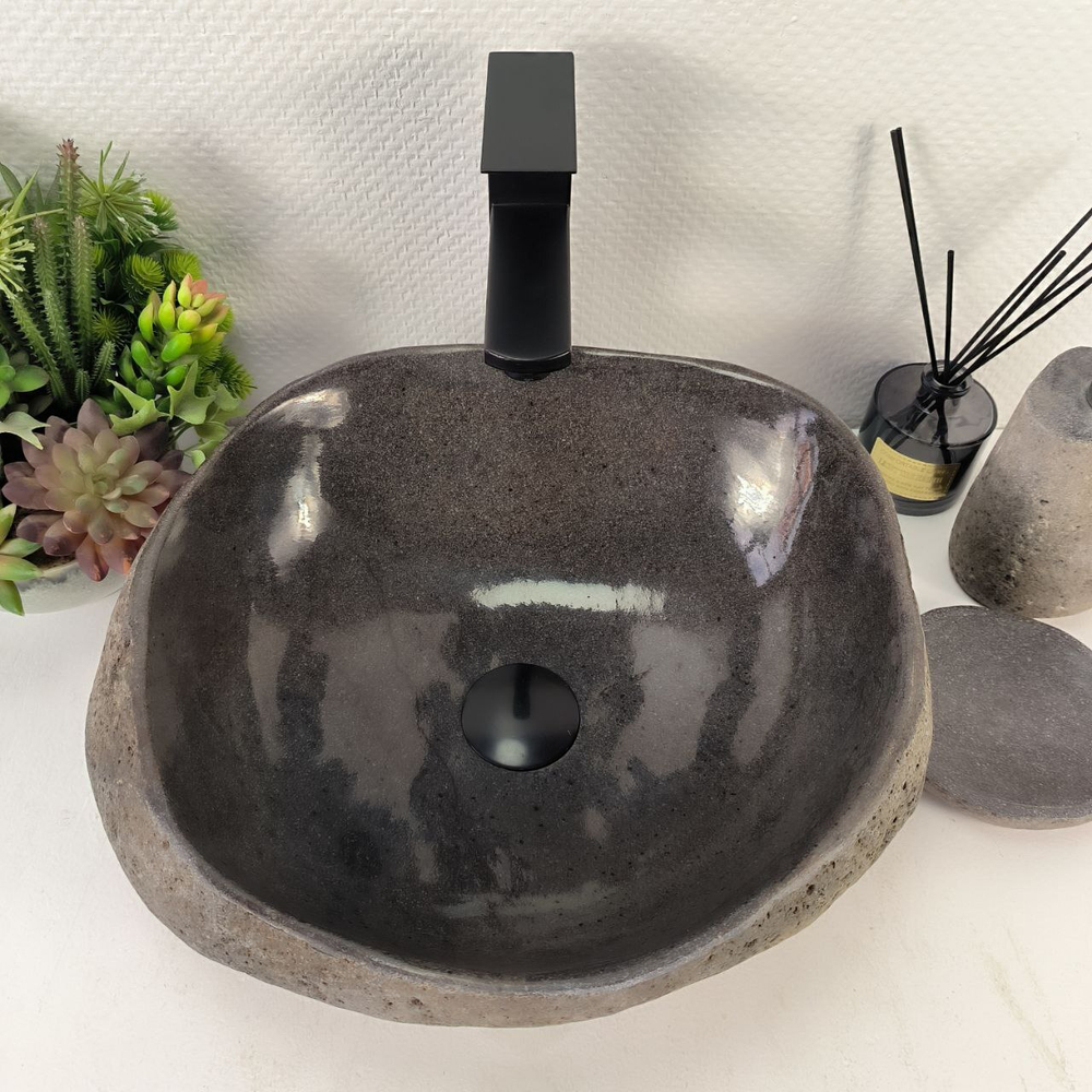 Раковина из речного камня RS-65192 40*36*15 0861