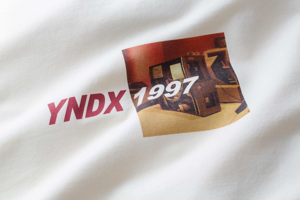 Футболка Яндекс YNDX 1997 бежевая