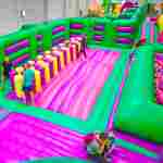 Надувной парк "Поле чудес"