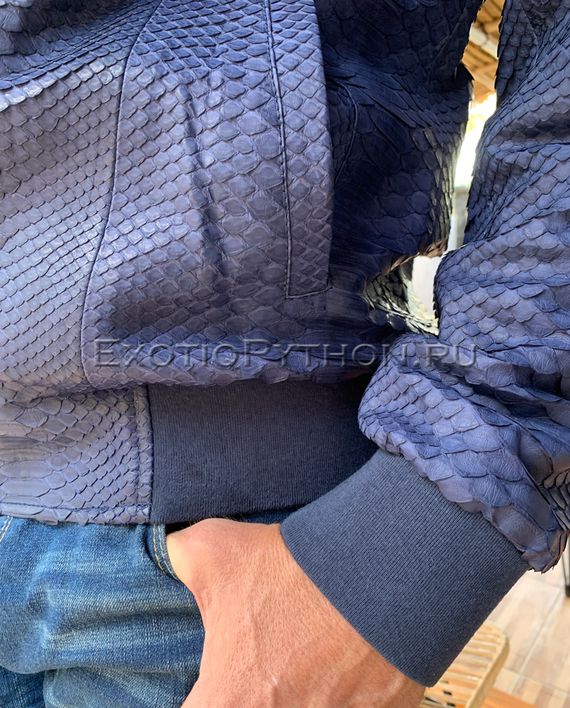 Куртка из кожи питона JT-71