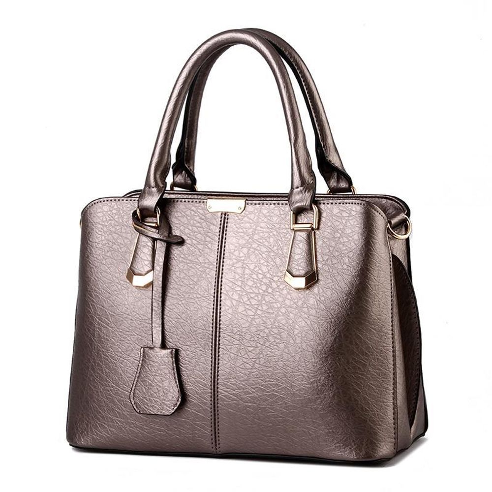 Большая стильная женская повседневная сумка 30х22,5х15 см бронзового цвета из экокожи с фурнитурой под золото 9888-8