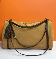 Сумка Louis Vuitton Express Travel