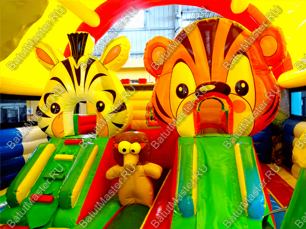 Надувной батут "Зверята с крышей 3" со скалодромом, 11*7*6 м