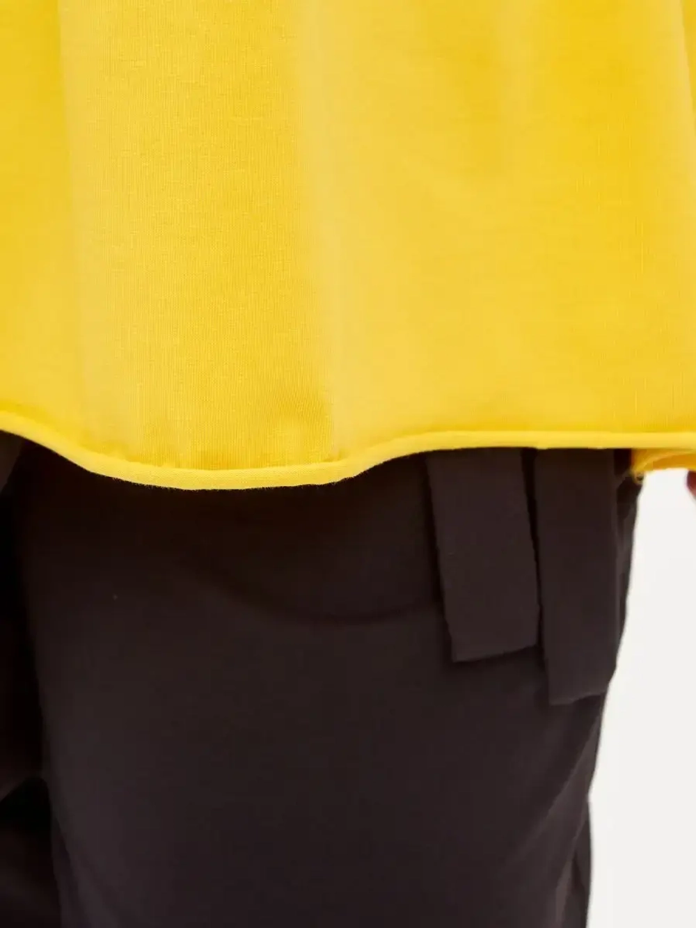 Футболка с баской оверсайз