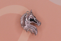 Подвеска лошадь голова 25х20 мм
