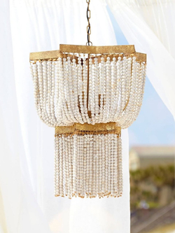 Люстра подвесная из деревянных бусинок
