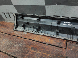 Накладка двери передней левой Geely Coolray 19-нв Б/У Оригинал 5075035900