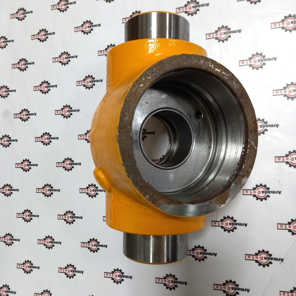 Гайка гидроцилиндра поворота задней стрелы | 594/14317