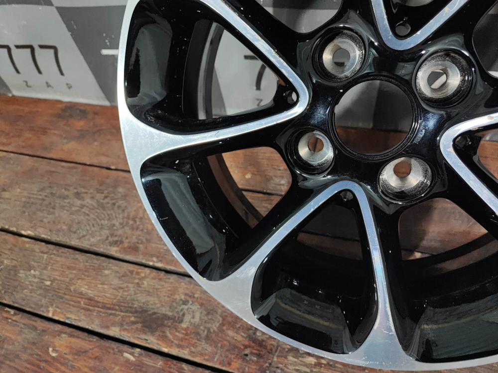 Диск литой R15 Smart Fortwo 3 14-24 Б/У Оригинал A4534010200